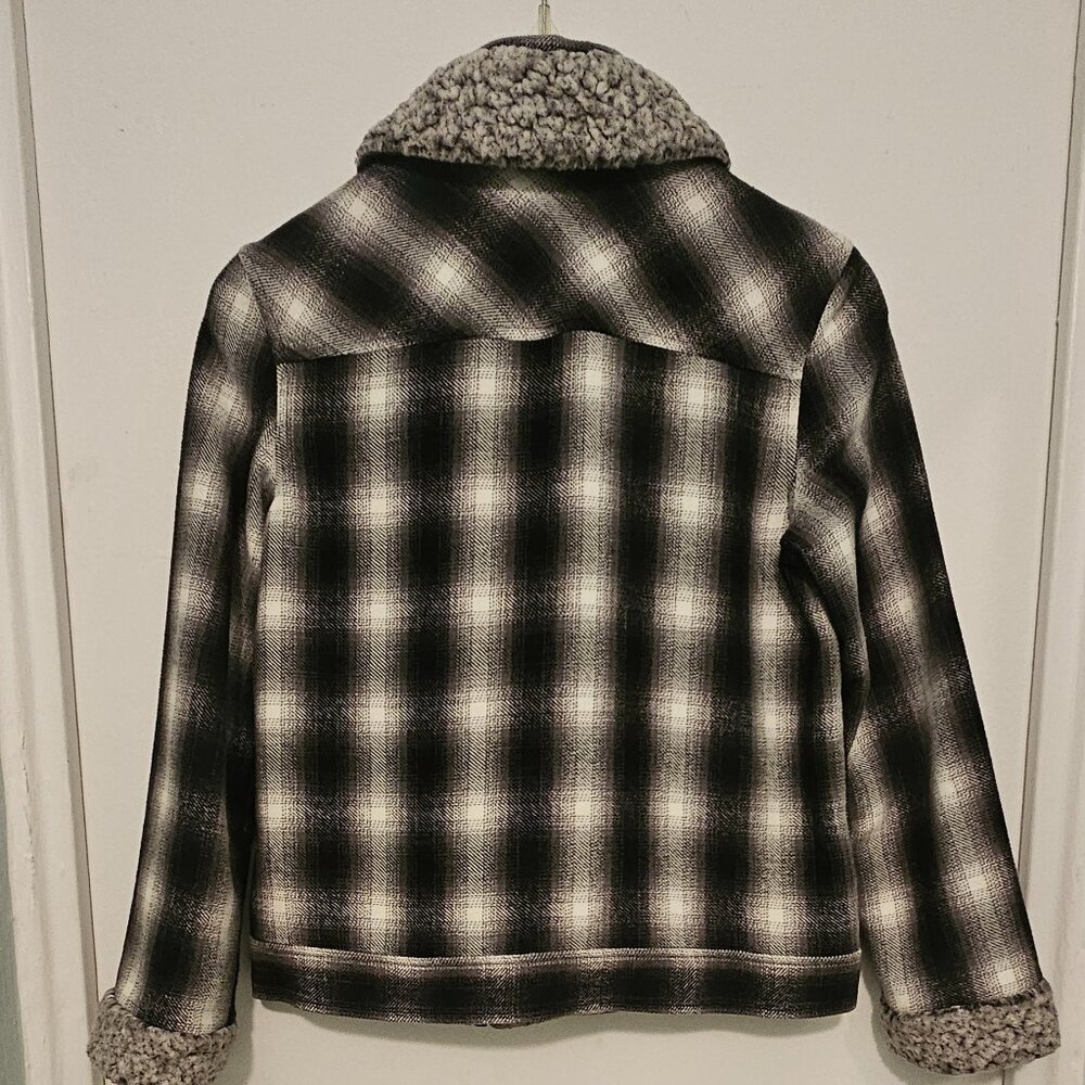 Short Jacket - image 4